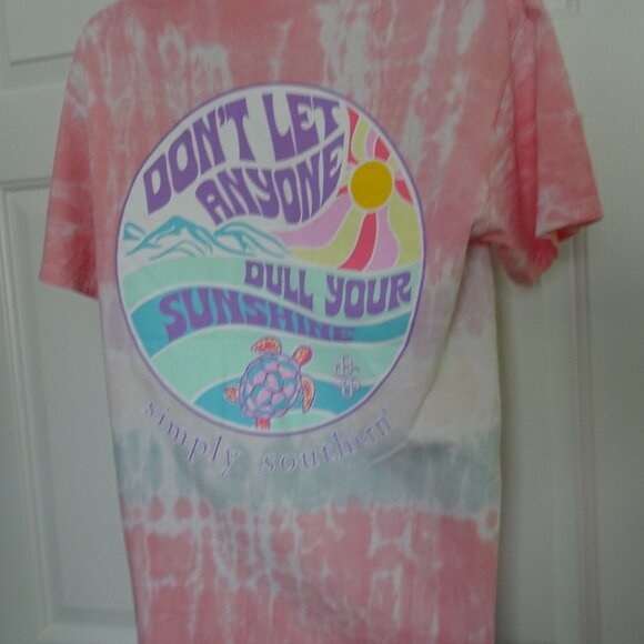 SIMPLY SOUTHERN Woman's Size M Pink S. Sleeve T-Shirt Turtle Rescue - Picture 1 of 6